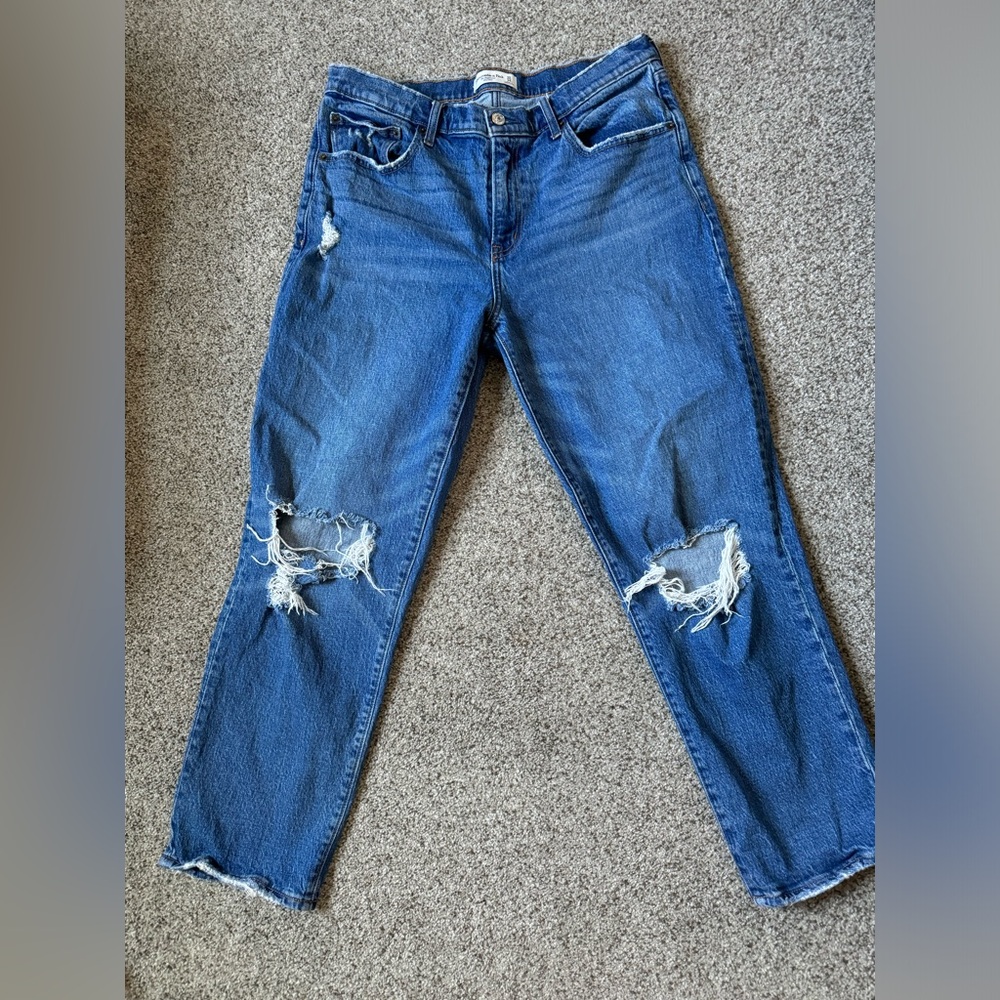 Abercrombie & Fitch The boyfriend Jean. 32/14L